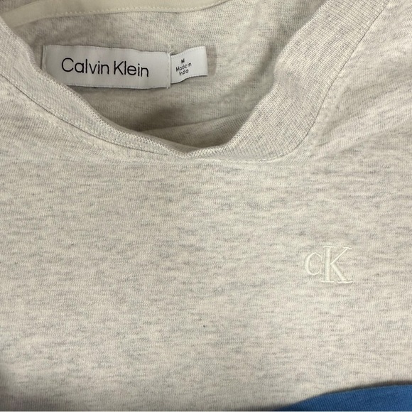 Pair of Calvin Klein Shirts Size M - Picture 4 of 4